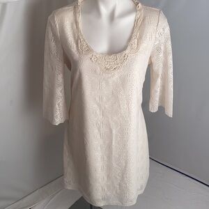 Olsenboye cream crochet overlay three quarter sleeve dress